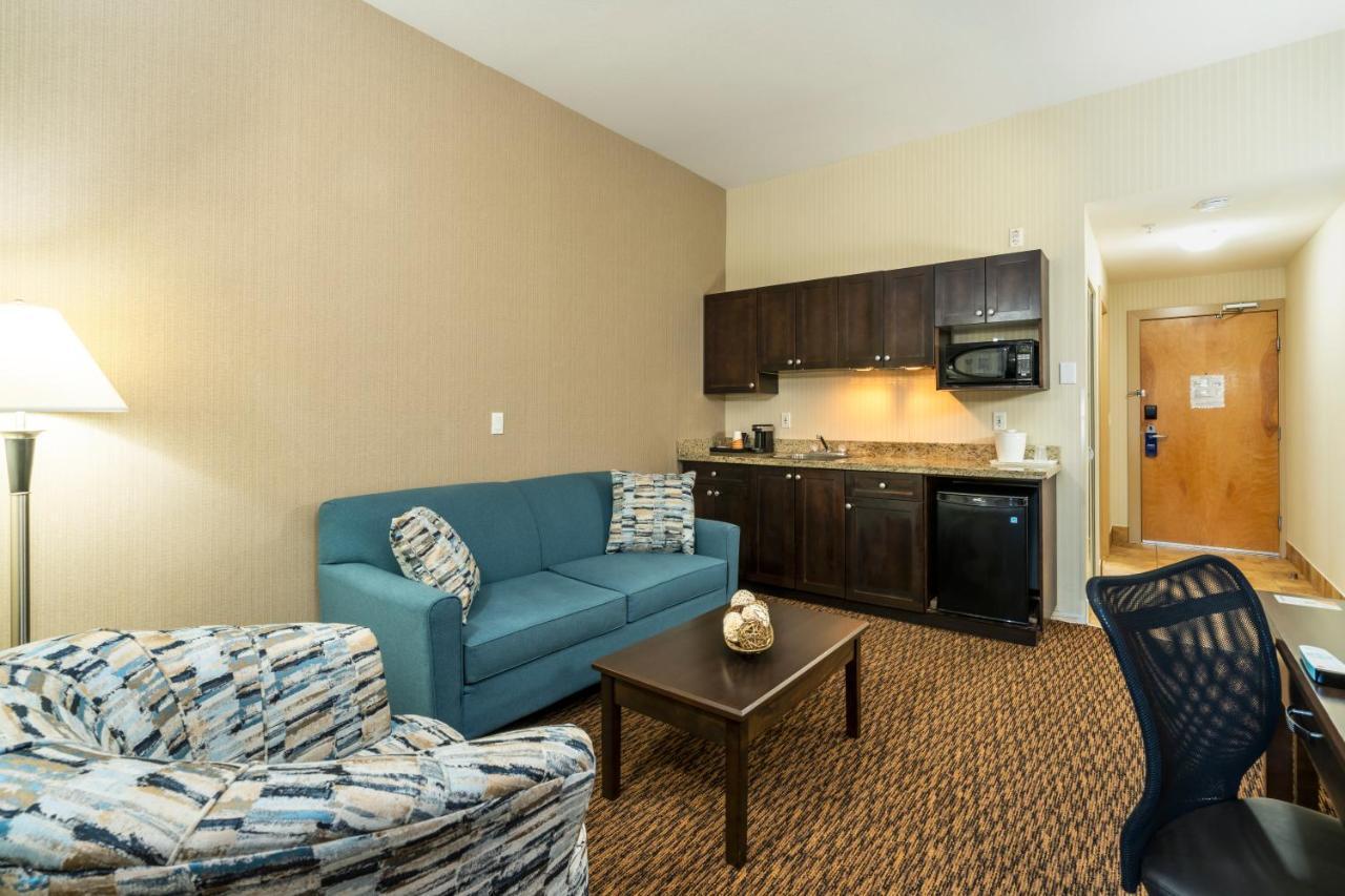 Comfort Inn & Suites Surrey Eksteriør bilde