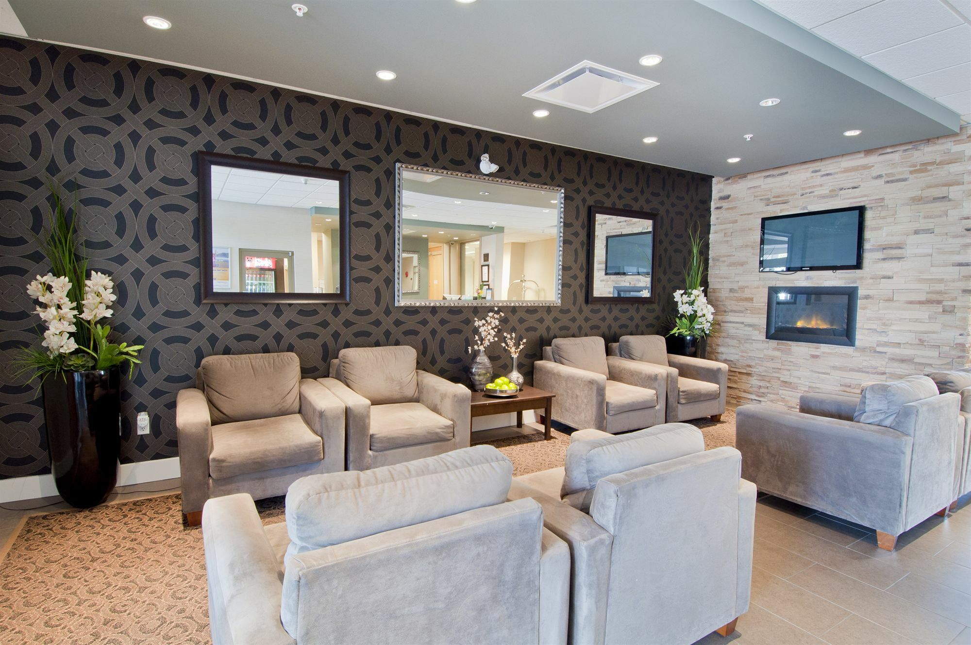 Comfort Inn & Suites Surrey Eksteriør bilde